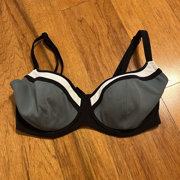 Freya Bondi Padded Bandeau Underwire‎ Bikini Top - Picture 3 of 10